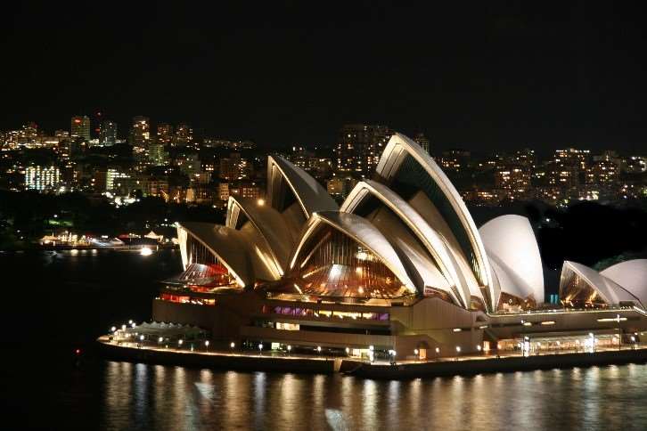 Sydney Opera House, Night