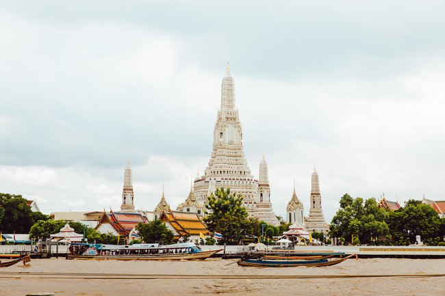 Wat Arun temple Bangkok from across river