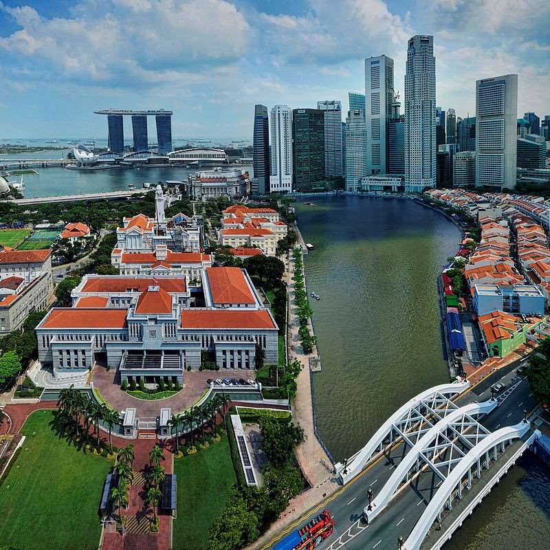 Visit Singapore as a stopover on Distant Journeys holidays to Australia