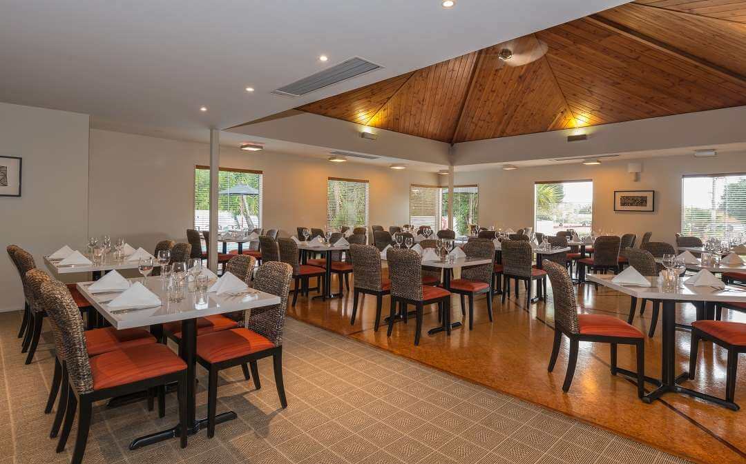 Scenic Hotel Bay of Islands dining