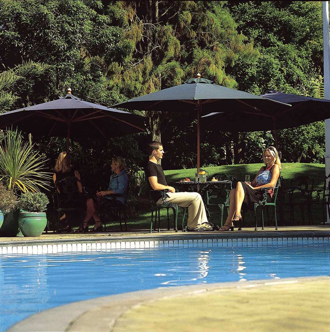 Distinction Hotel Rotorua pool area