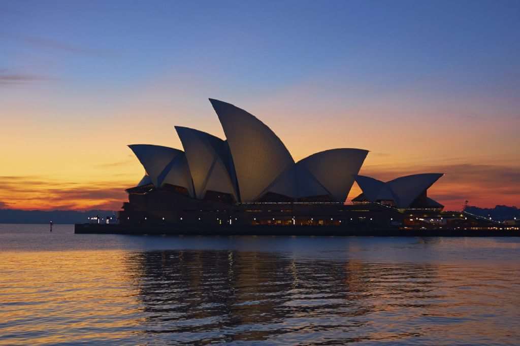 Sydney Opera House, evening