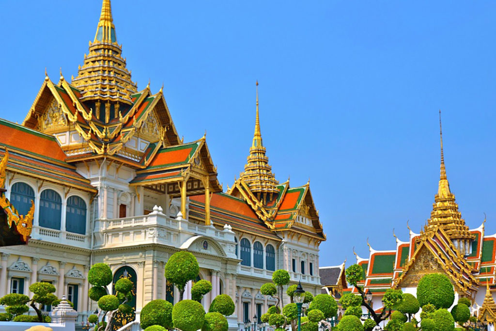 the grand palace bangkok tour