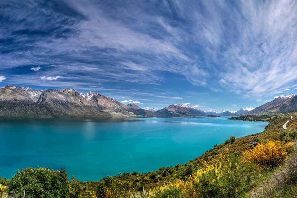 lake-wakatipu-queenstown-new-zealand.jpg