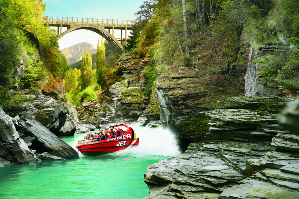 shotover-jet-queenstown-new-zealand