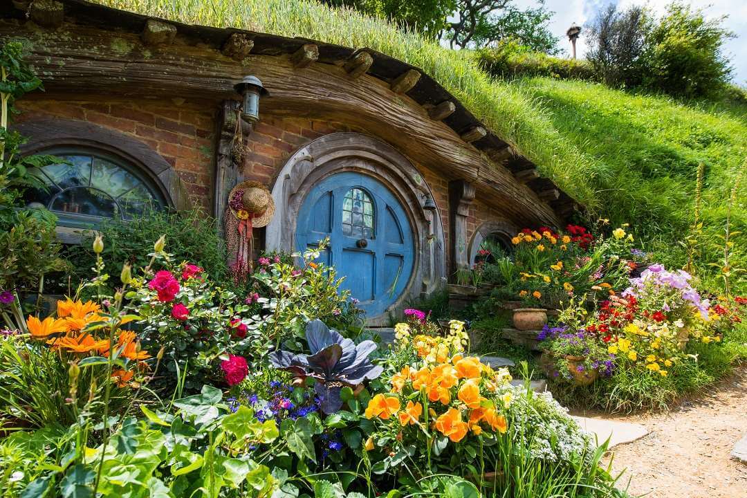 Hobbiton image 2