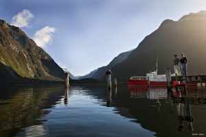 milford sound fiordland new zealand