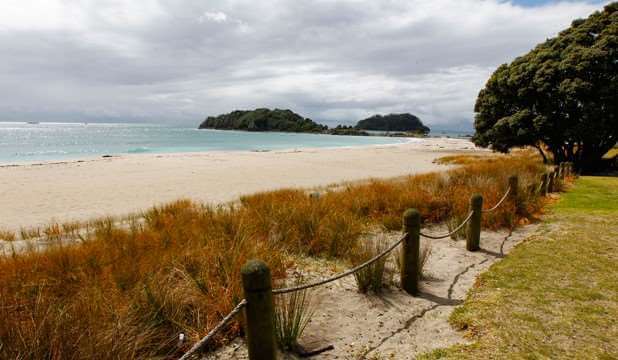 mt maunganui beach new zealand