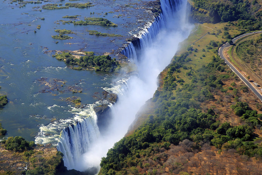 Top Reasons To Visit Victoria Falls Distant Journeys 