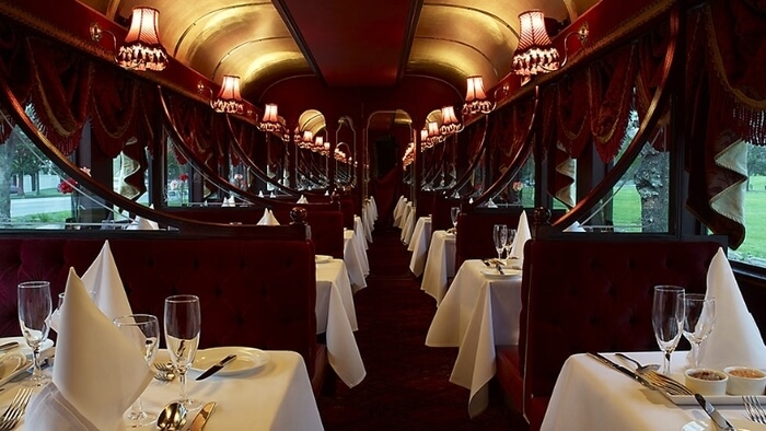 colonial tramcar dinner melbourne