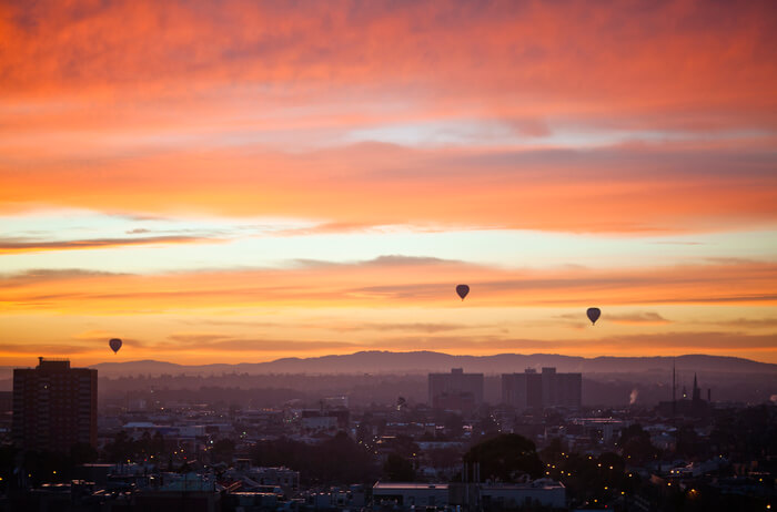 hot air balloning in australia