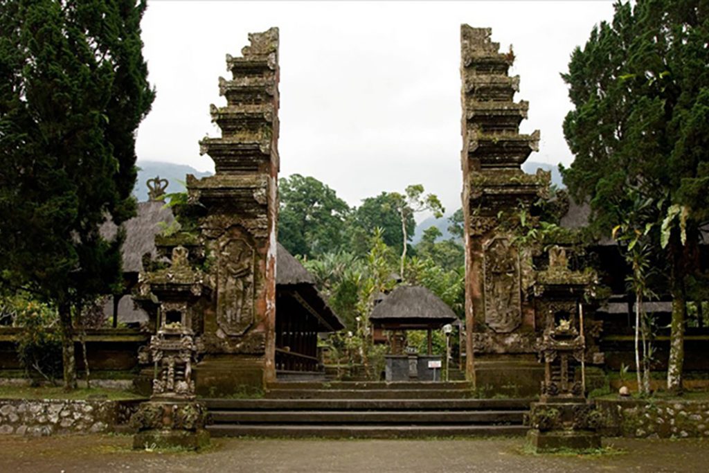 batukaru-temple-1