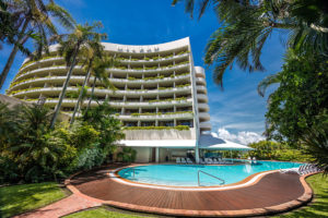 hilton-hotel-cairns-exterior