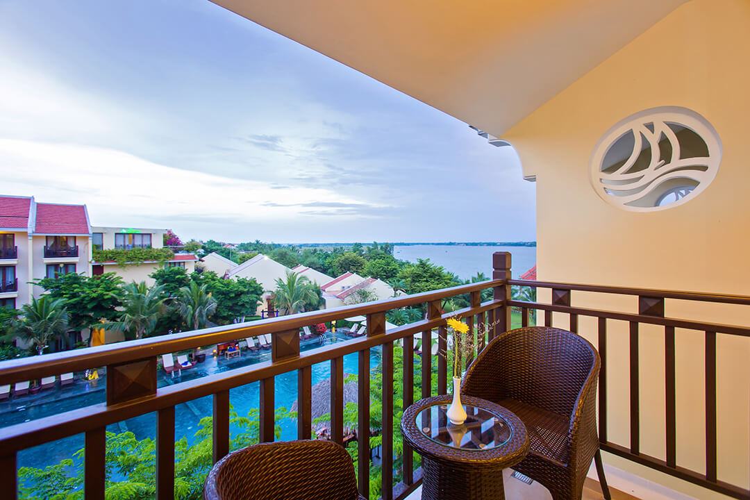 hoi-an-silk-marina-resort-and-spa-balcony