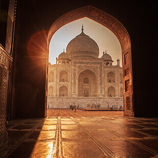 taj-mahal-from-inside