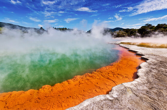 Wai O Tapu Champagne Pool New Zealand