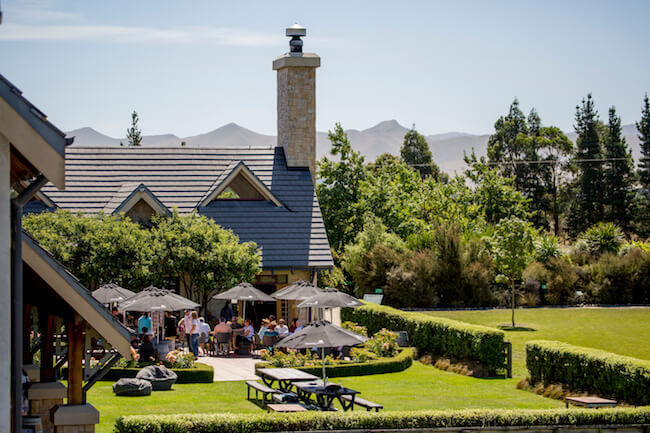 waipara hills cellar door courtyard