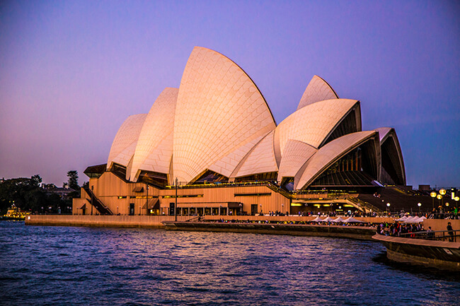 2 Sydney Opera house