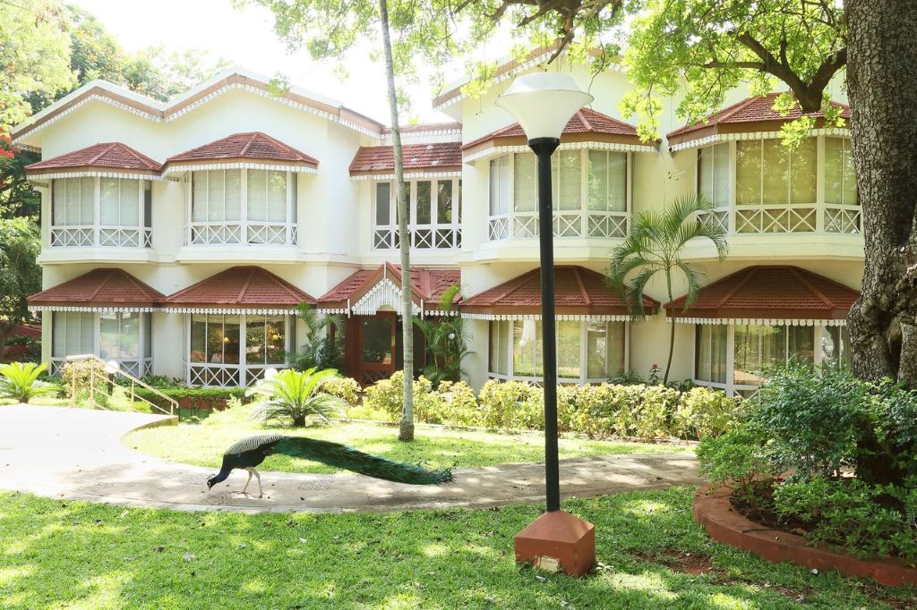 Madurai Gateway Hotel Pasumalai Exterior