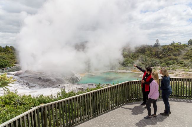 rail tour new zealand