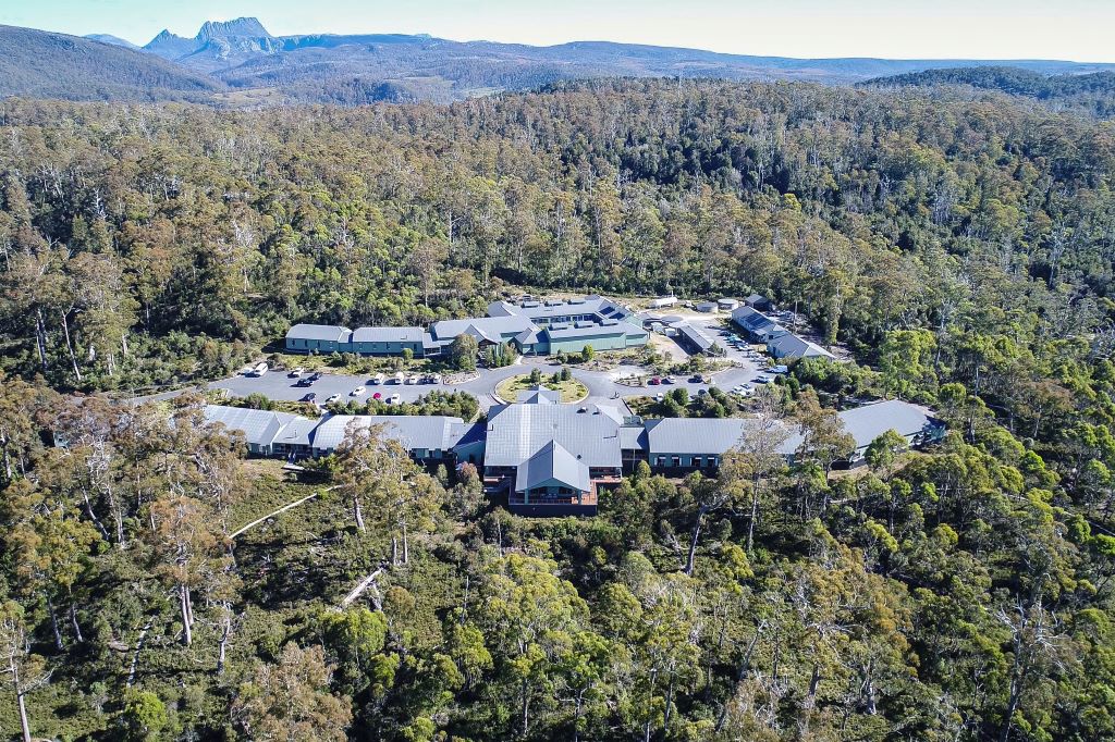 Australia_Tasmania_Cradle Mountain Hotel_Aerial View