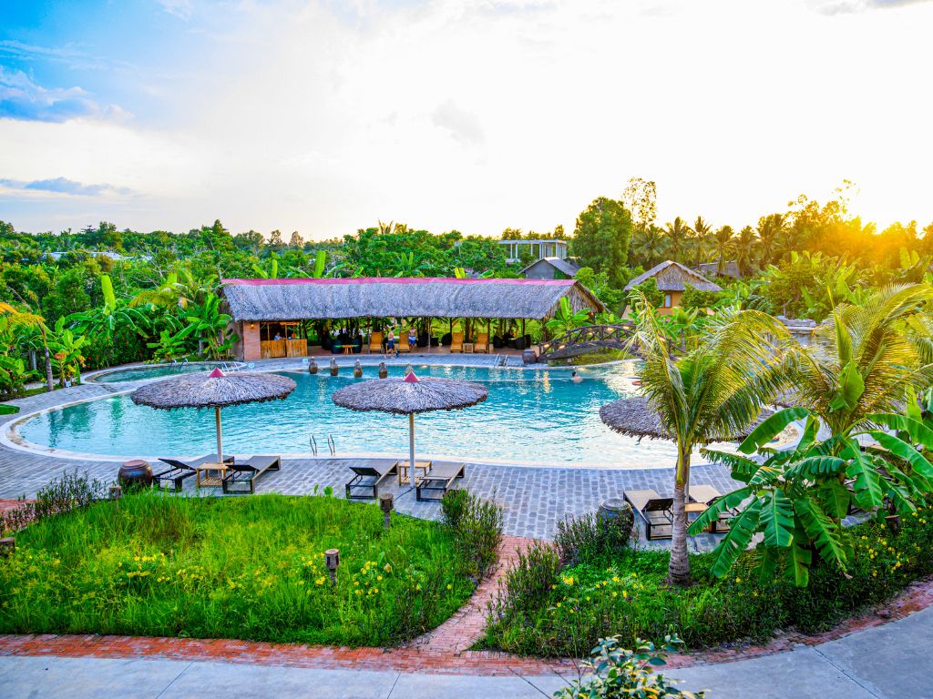 Can Tho Eco Lodge, Can Tho pool area