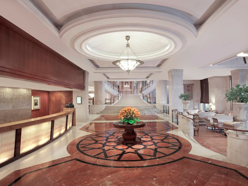 Sheraton New Delhi Lobby