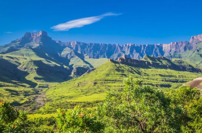 Dramatic scenery of the Drakensburg Escarpment, South Africa