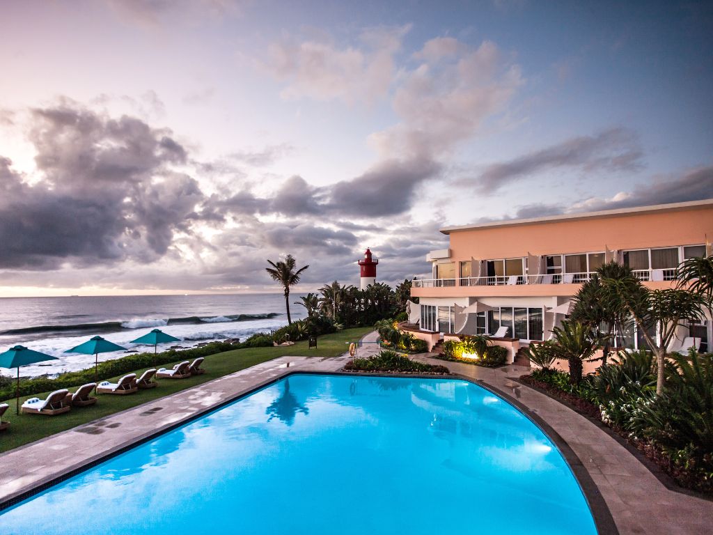 South Africa_Umhlanga_Beverly_Hills_Hotel_Pool Area