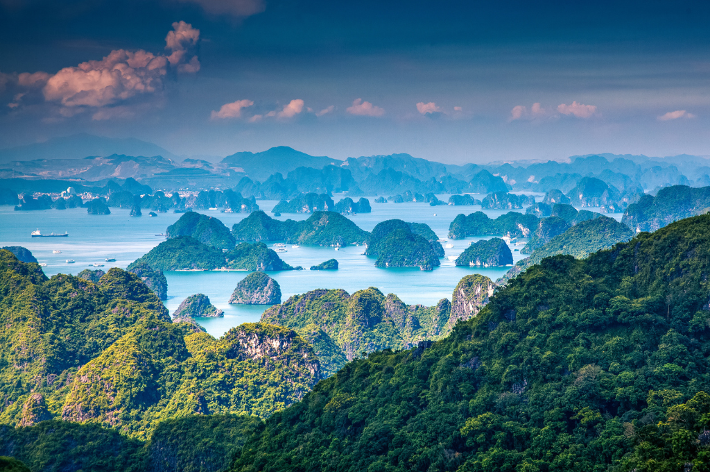 Ha Long Bay