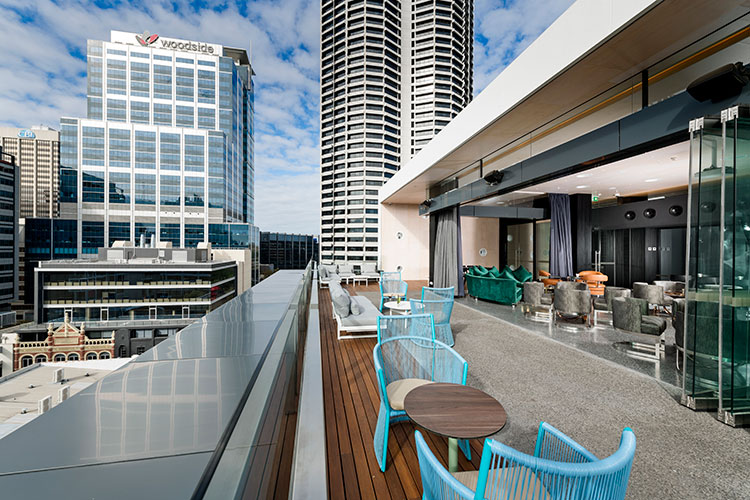 The Melbourne Hotel - Aurora Rooftop Bar
