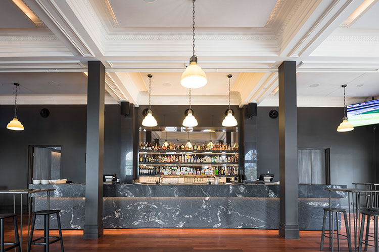 The Melbourne Hotel - De Baun &amp; Co