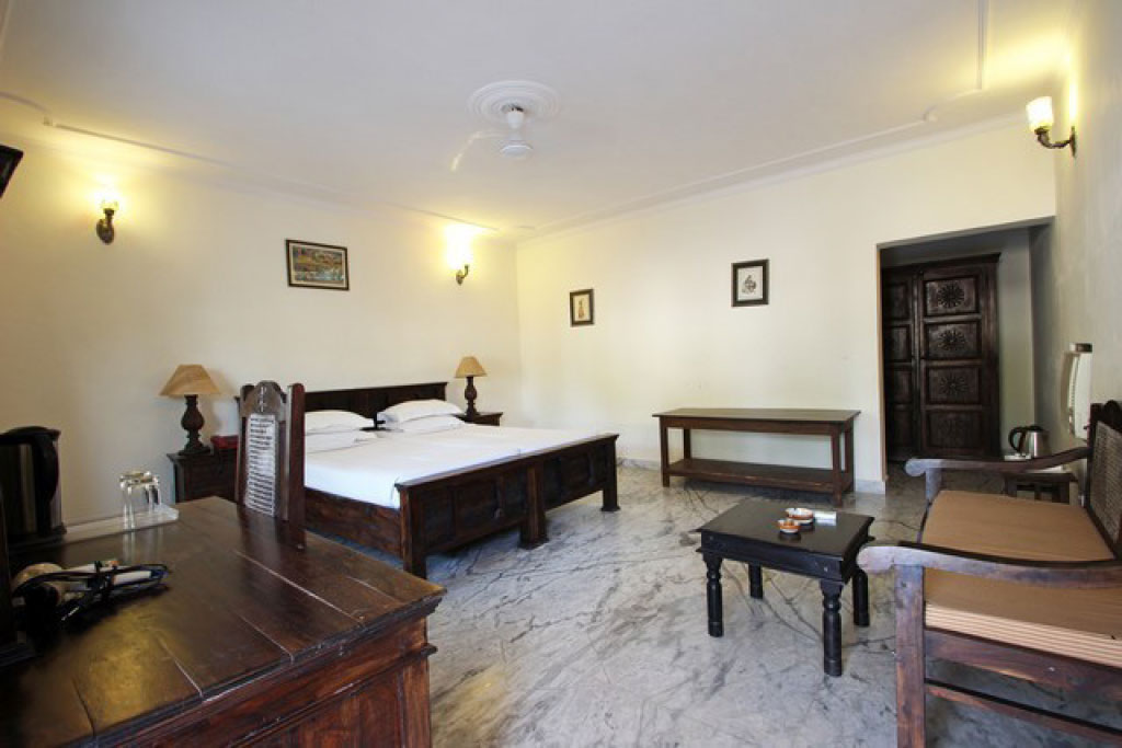 Bandhavgarh - Tiger’s Den Resort