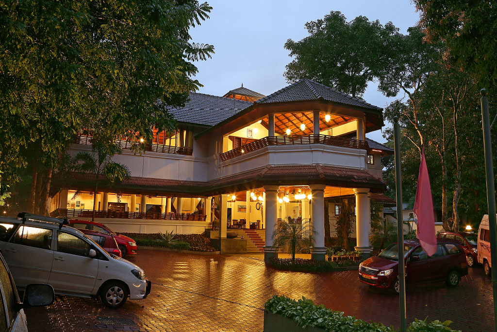 Thekkady - The Elephant Court