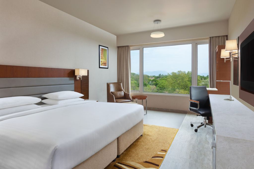 deluxe bedroom